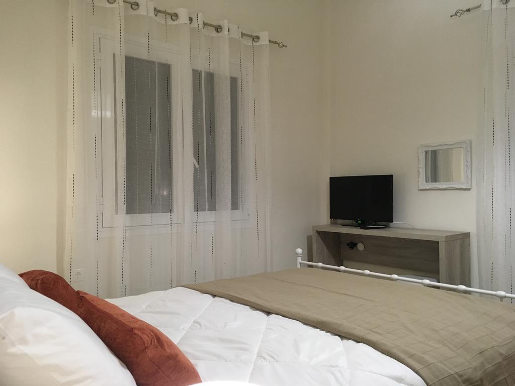 Demeliza Apartments Pláka Kültér fotó