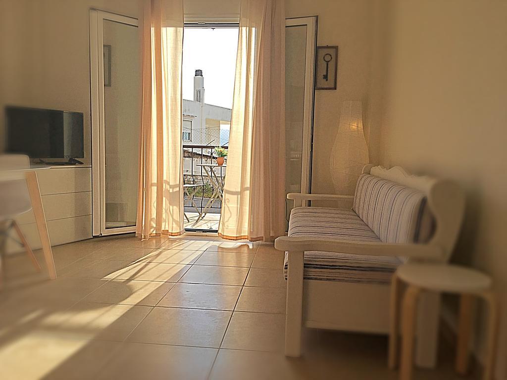 Demeliza Apartments Pláka Kültér fotó