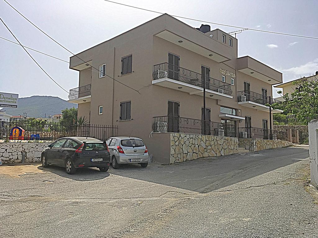 Demeliza Apartments Pláka Kültér fotó